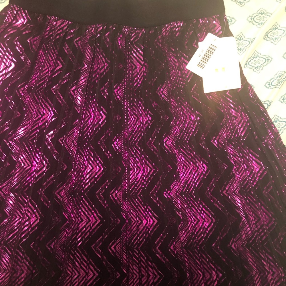 Elegant Lularoe Jill